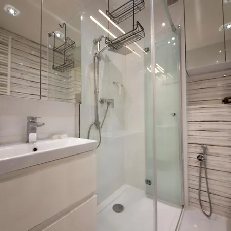 Apartment Wyspa Uznam - Roza Wiatrow